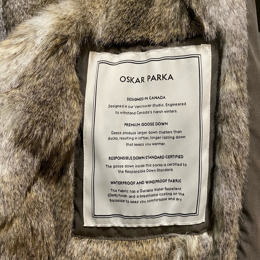 Aritzia Babaton Oskar Parka - Picture 6 of 11